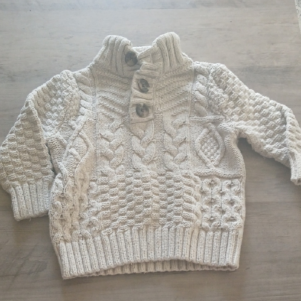 Cat & Jack Cream Cable Knit Sweater